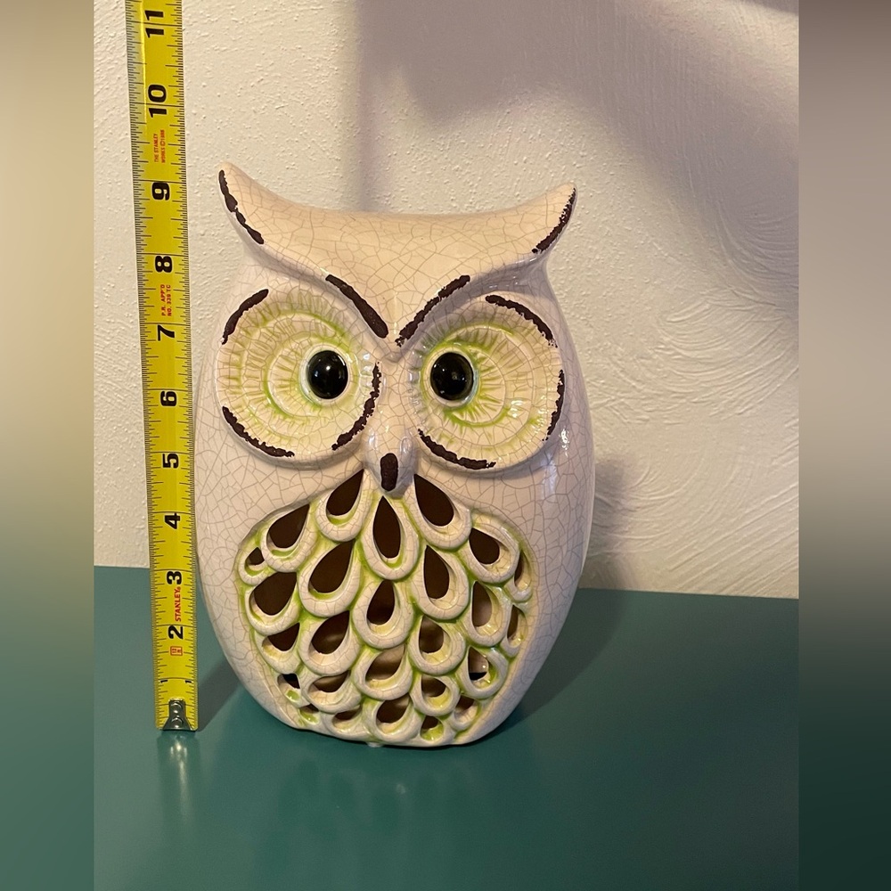 Ceramic Horned Owl - Picture 6 of 6